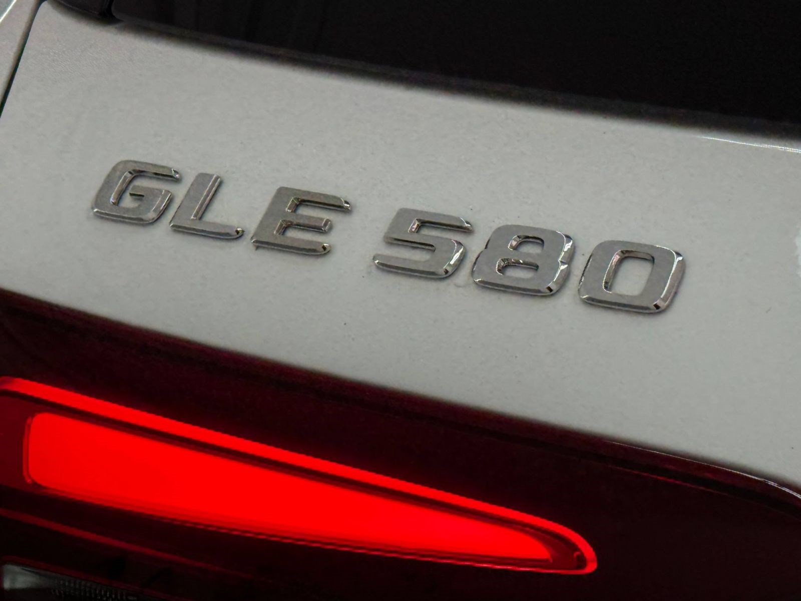 New 2026 Mercedes-Benz GLE 580 4MATIC image 26