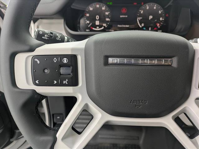 New 2026 Land Rover Defender 110 X-Dynamic SE AWD/4WD image 16