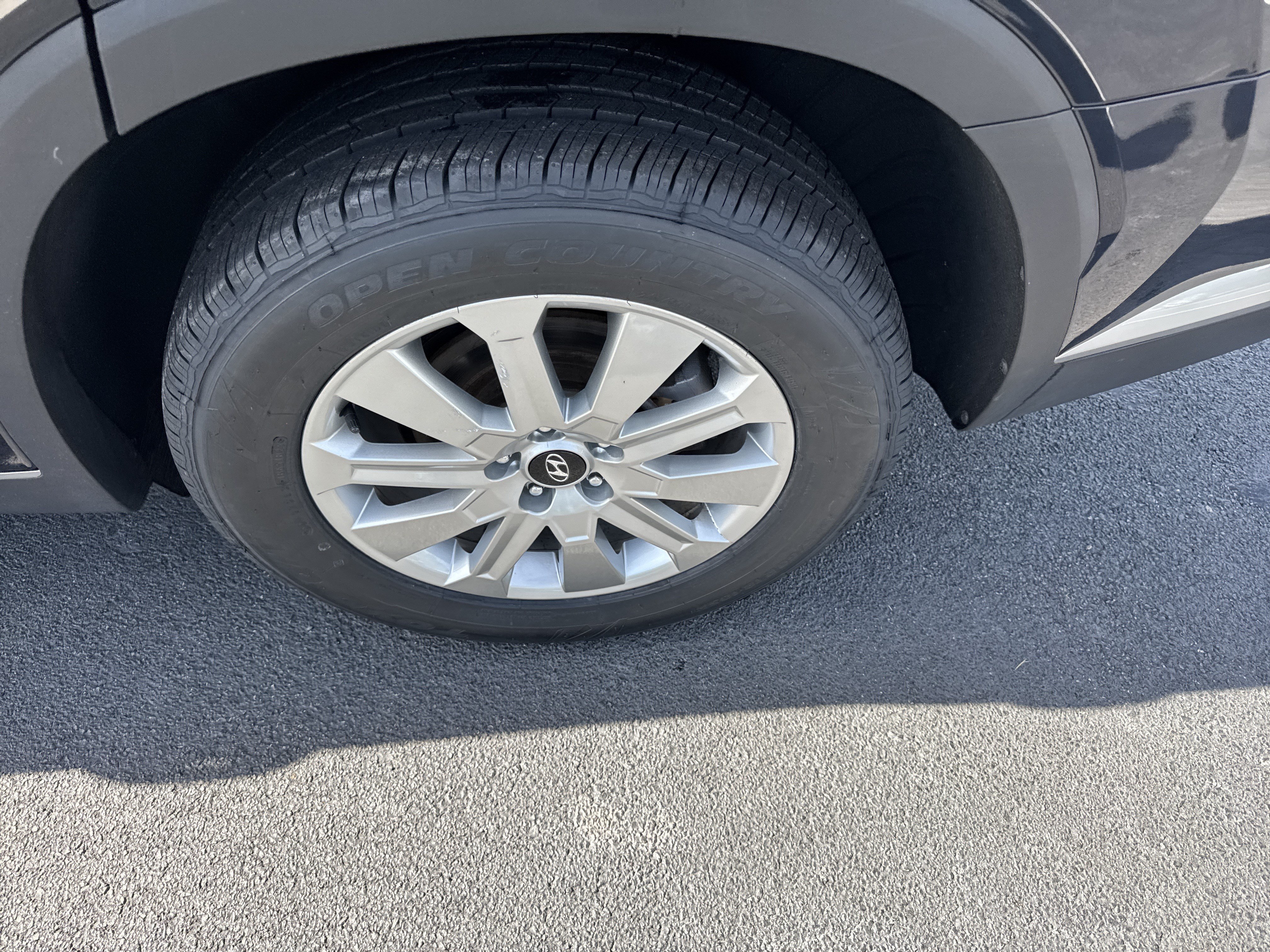 Used 2025 Hyundai Palisade SEL FWD image 12