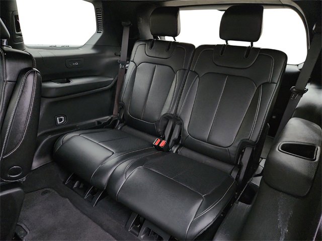 Used 2024 Jeep Grand Cherokee L Limited w/ Luxury Tech Group II image 22