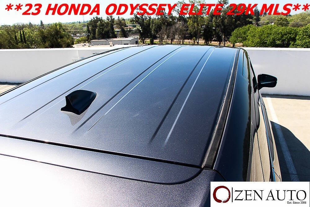 Used 2023 Honda Odyssey Elite image 12