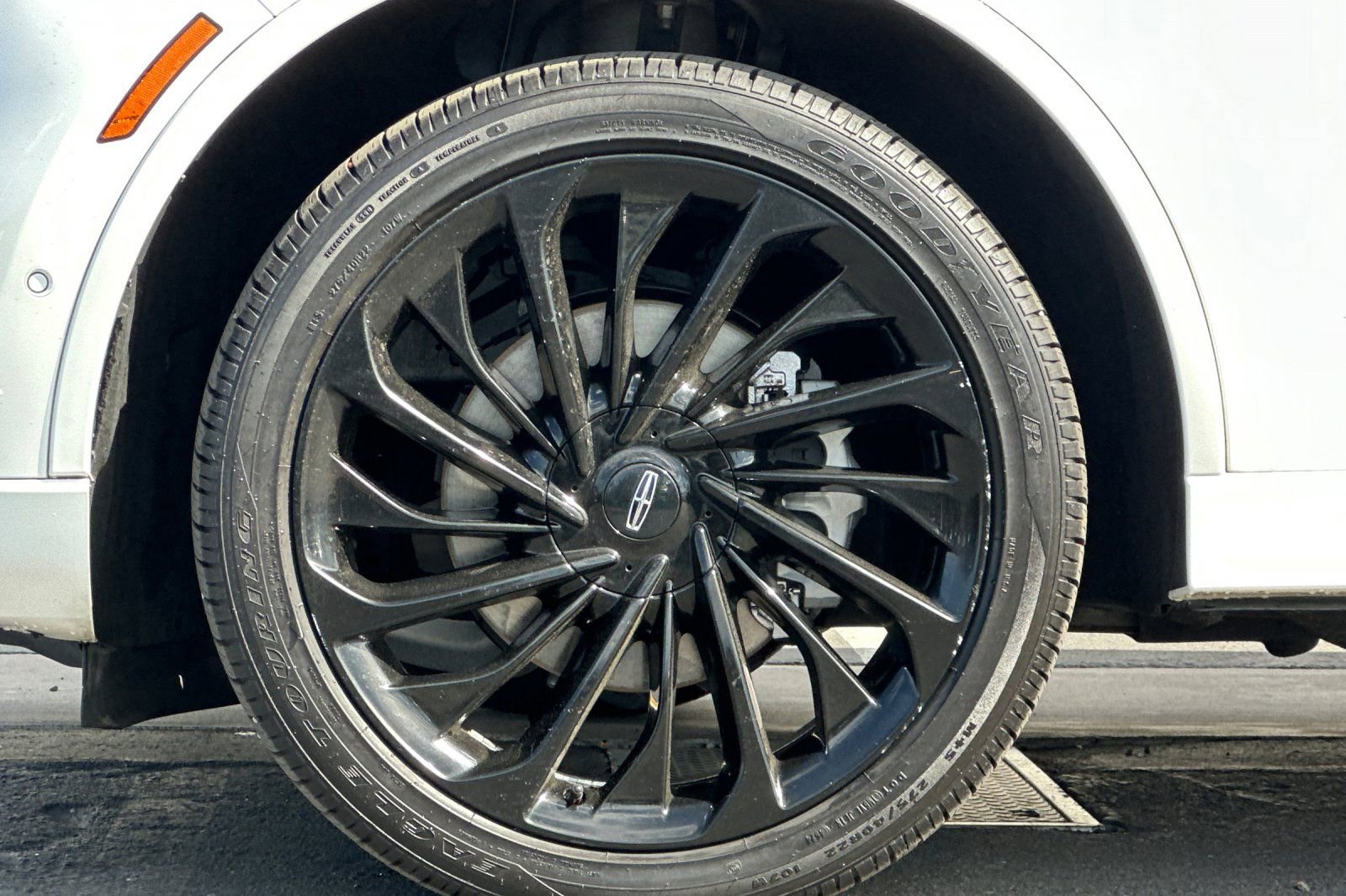 Certified 2021 Lincoln Aviator Reserve w/ Equipment Group 210A image 27