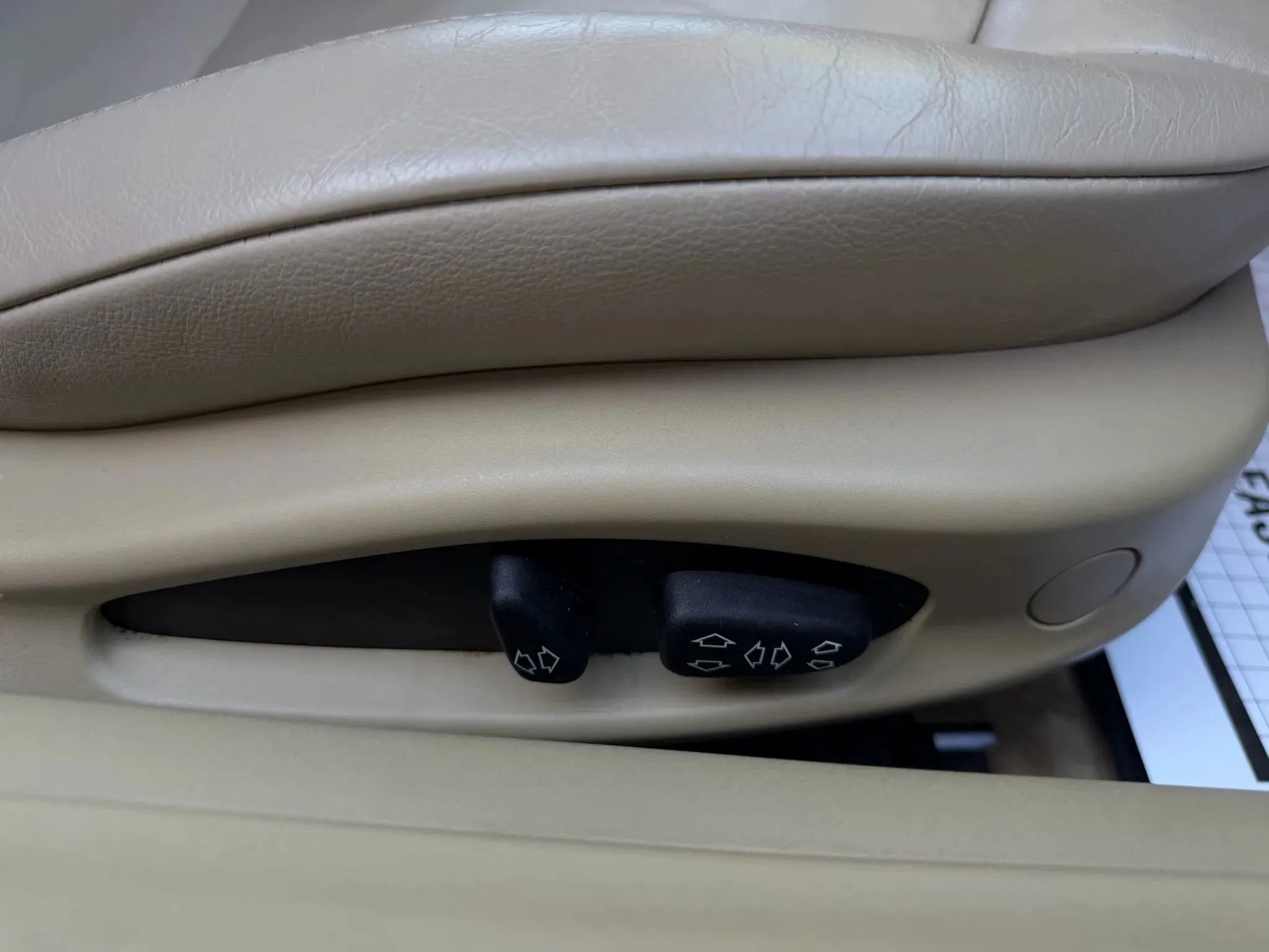 Used 2007 BMW Z4 3.0i image 20