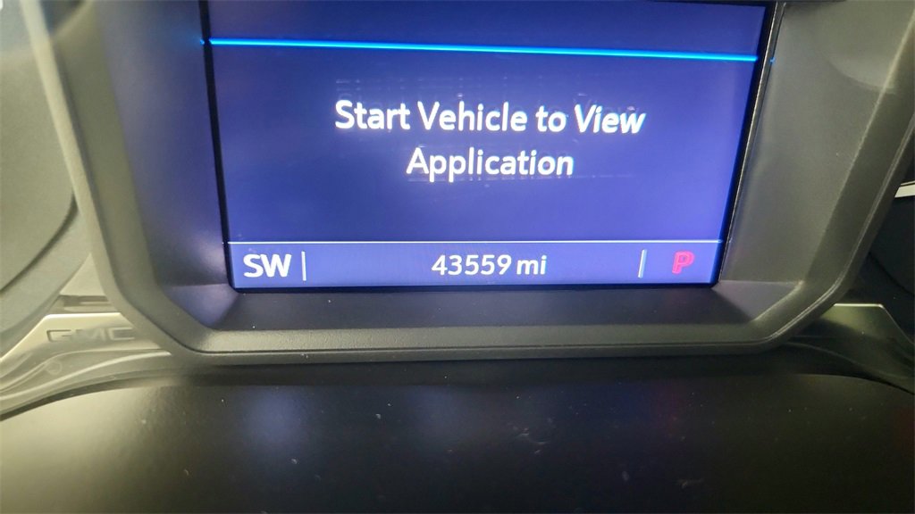 Used 2021 GMC Sierra 3500 SLT w/ SLT Convenience Package image 11