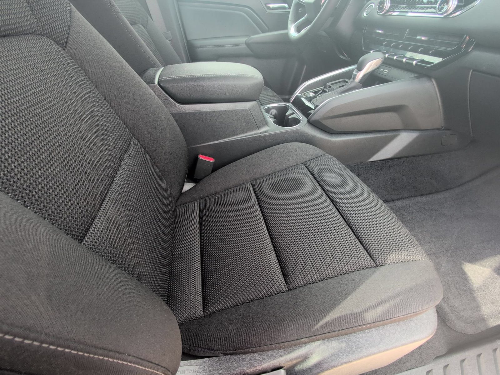 New 2026 GMC Canyon Elevation w/ Convenience Package RWD image 30