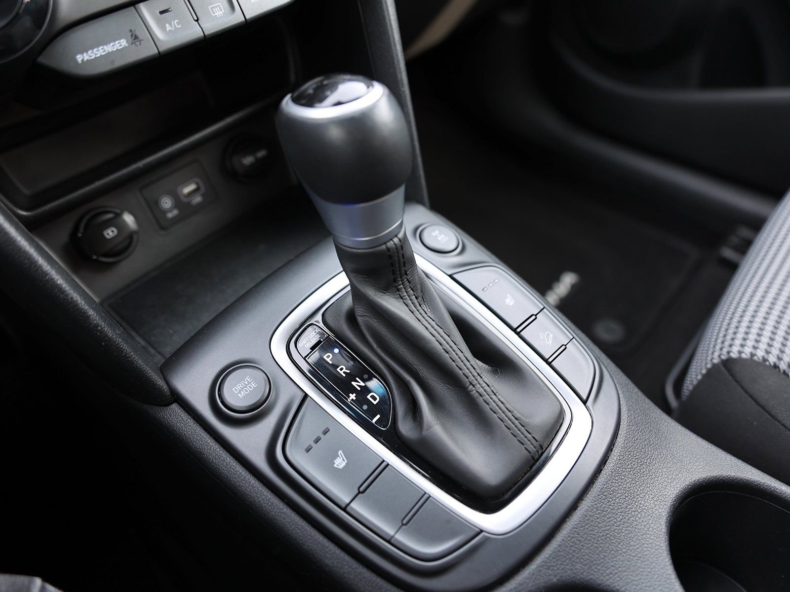 Used 2021 Hyundai Kona Night image 29