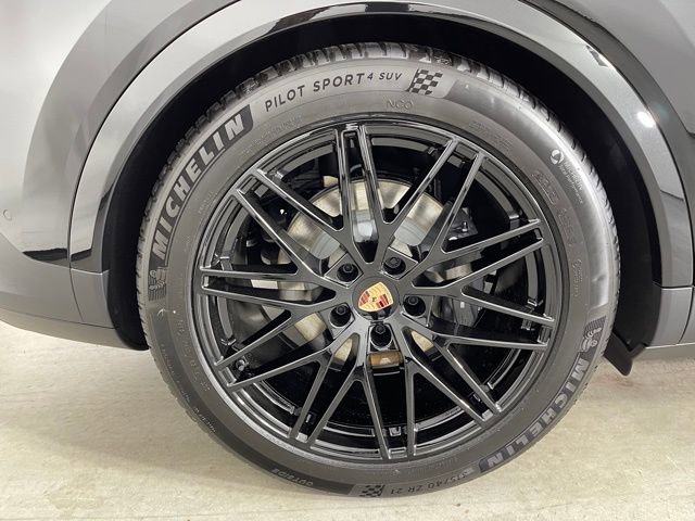 New 2026 Porsche Cayenne E-Hybrid Coupe image 18