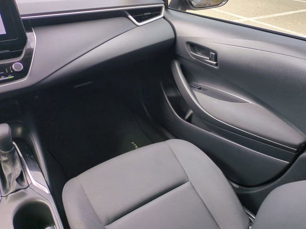 Used 2023 Toyota Corolla LE image 17