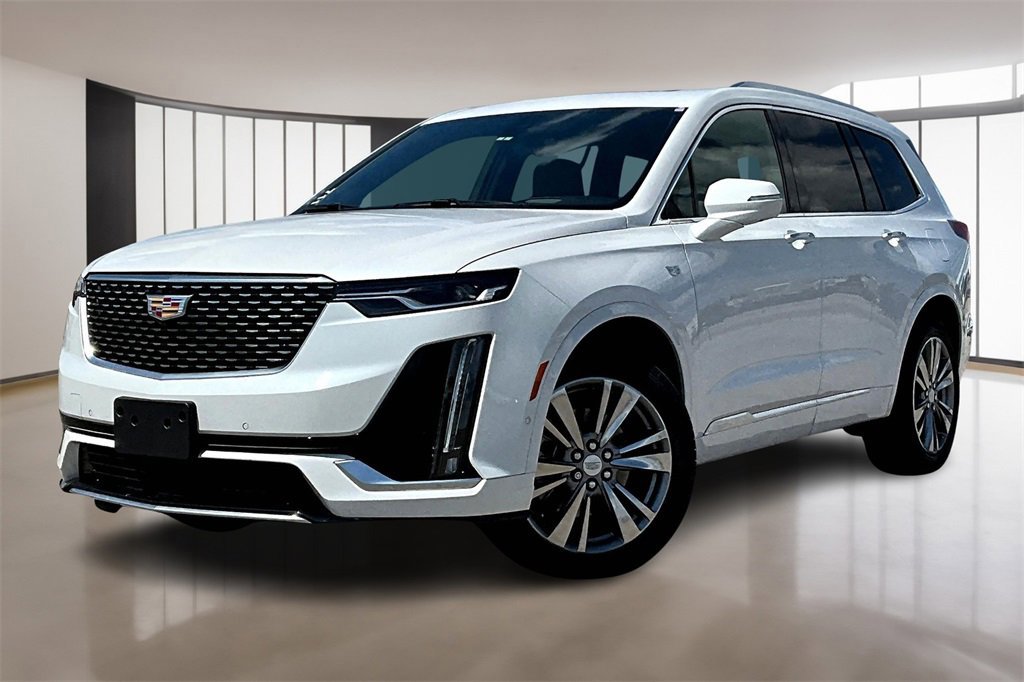 New 2025 Cadillac XT6 Premium Luxury w/ Technology Package