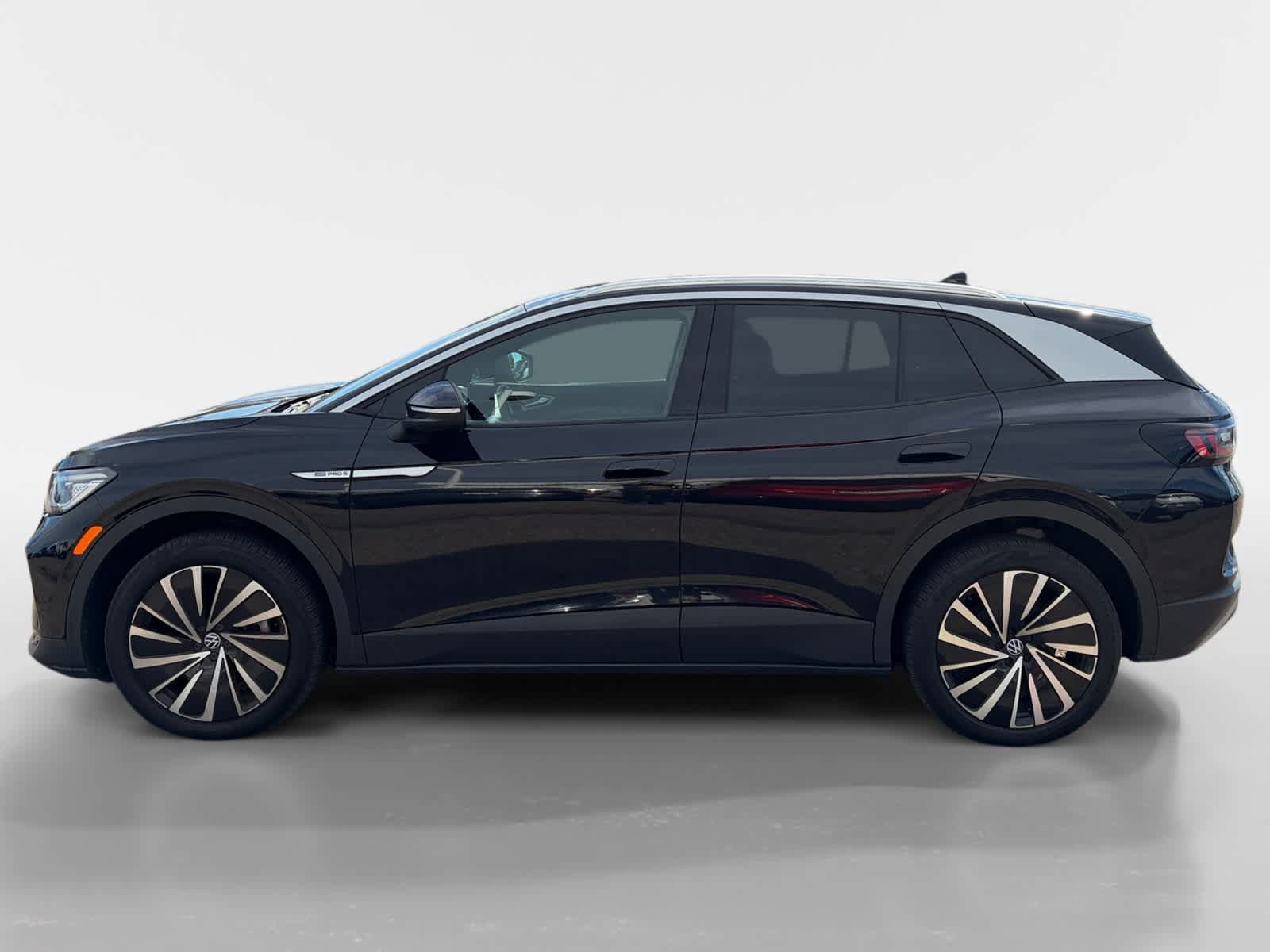 Used 2023 Volkswagen ID.4 Pro S Plus AWD/4WD image 2