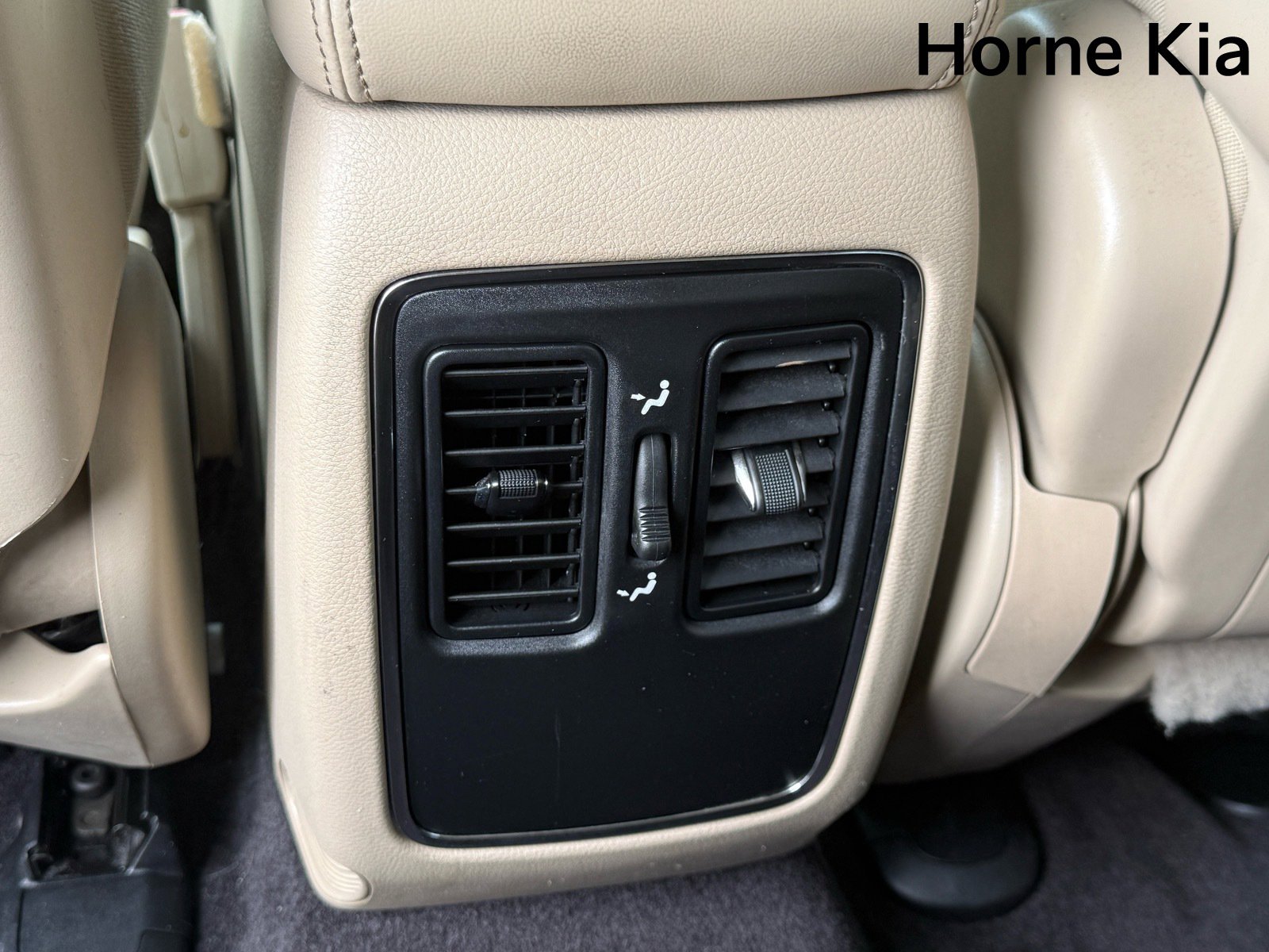 Used 2018 Dodge Durango SXT w/ Quick Order Package 2BB image 25