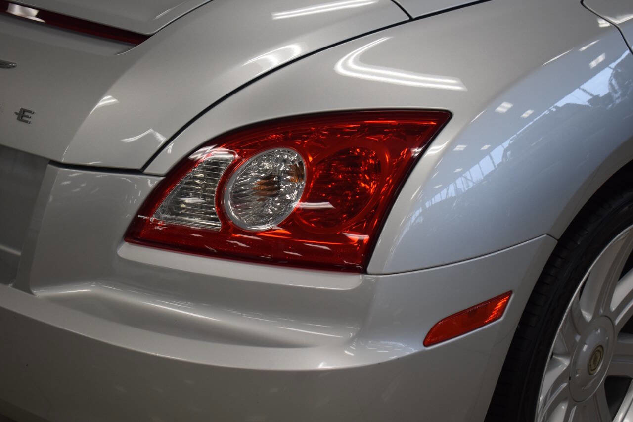 Used 2008 Chrysler Crossfire Limited image 24