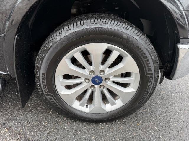 Used 2015 Ford F150 Lariat w/ Equipment Group 501A Mid image 15