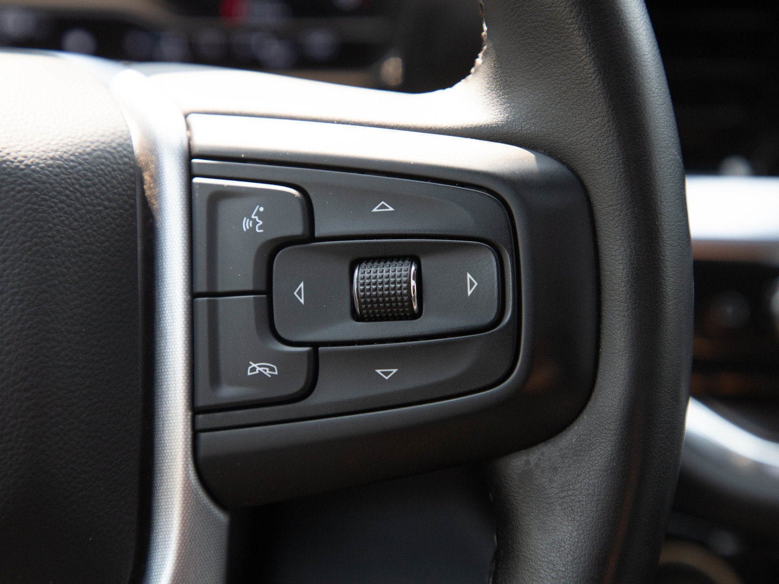 Used 2024 GMC Sierra 2500 SLT w/ SLT Convenience Package AWD/4WD image 29