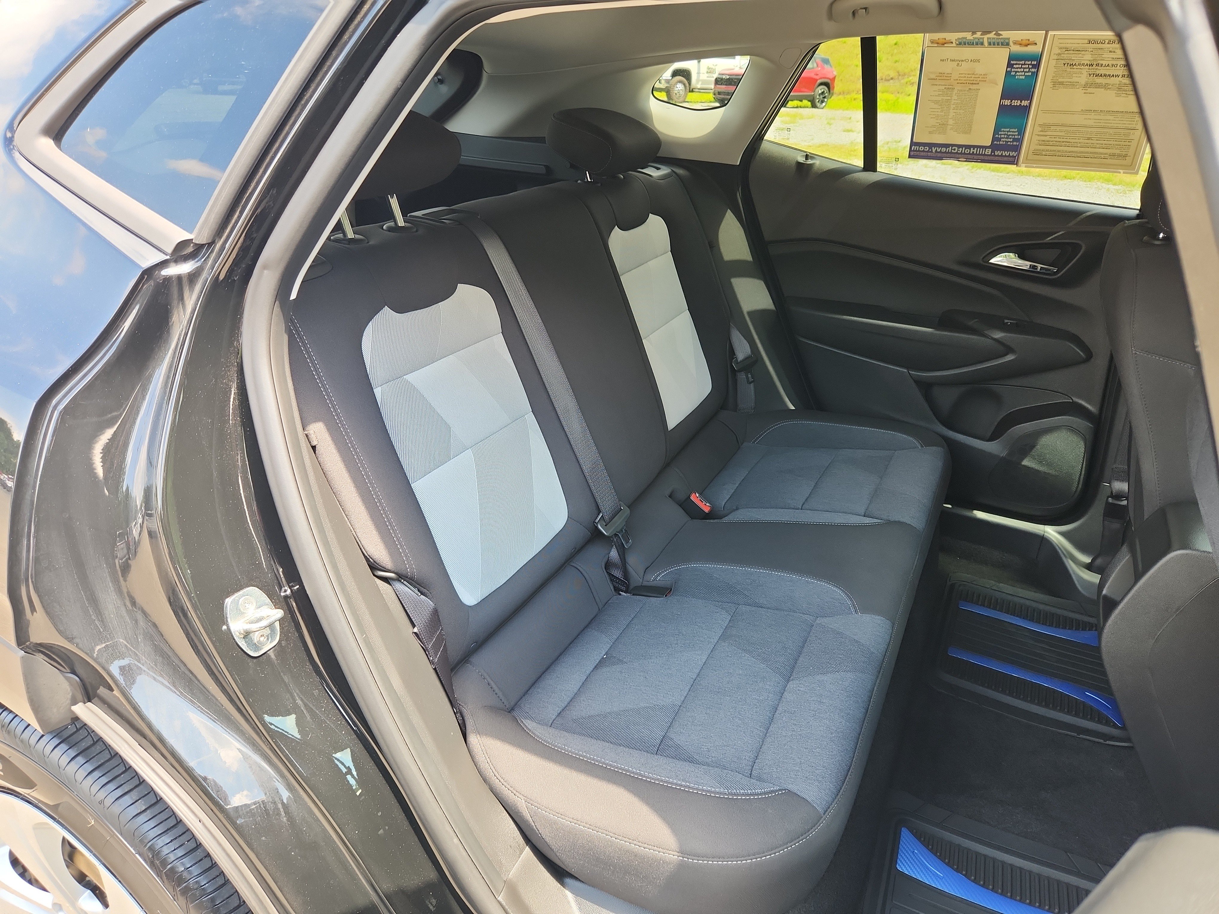 Used 2024 Chevrolet Trax LS w/ Driver Confidence Package FWD image 40