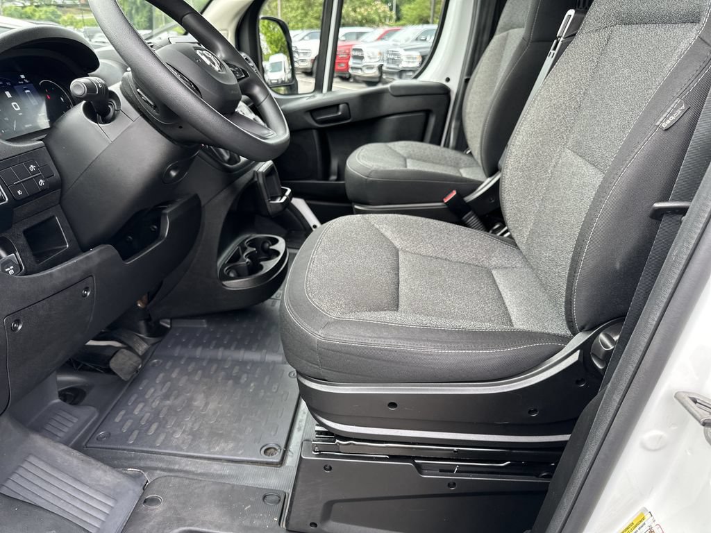 Used 2025 RAM ProMaster 2500 w/ U-Haul Equipment Group FWD image 13