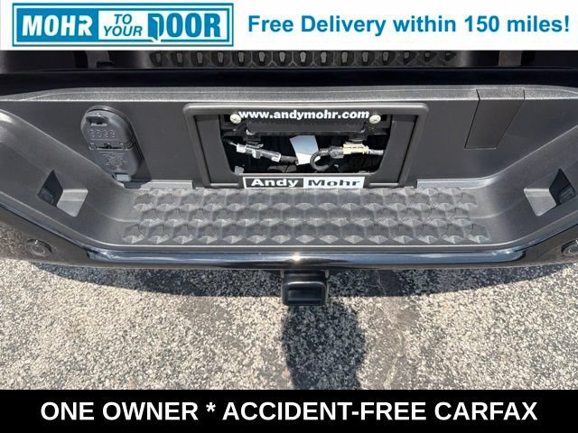 Used 2025 Chevrolet Colorado Z71 w/ Midnight Edition AWD/4WD image 6