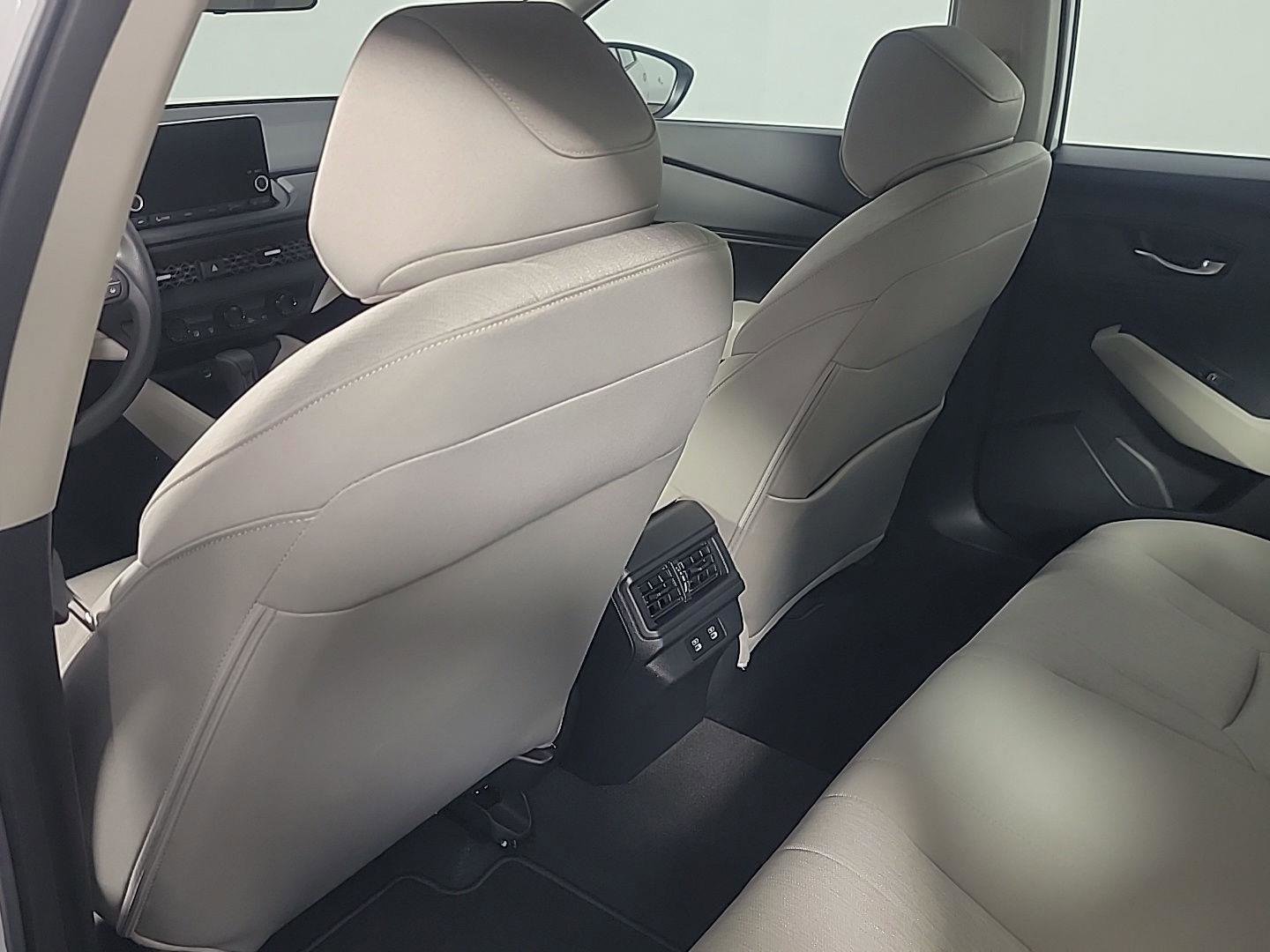 Certified 2025 Honda Accord SE image 18