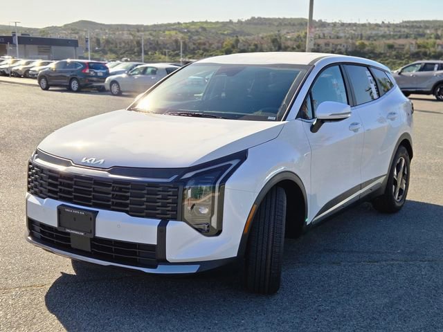 New 2026 Kia Sportage LX image 13