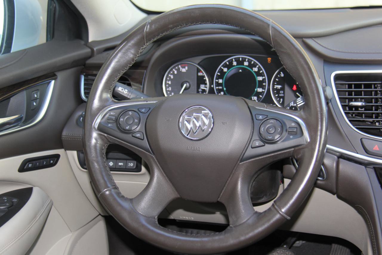 Used 2018 Buick LaCrosse Premium image 12