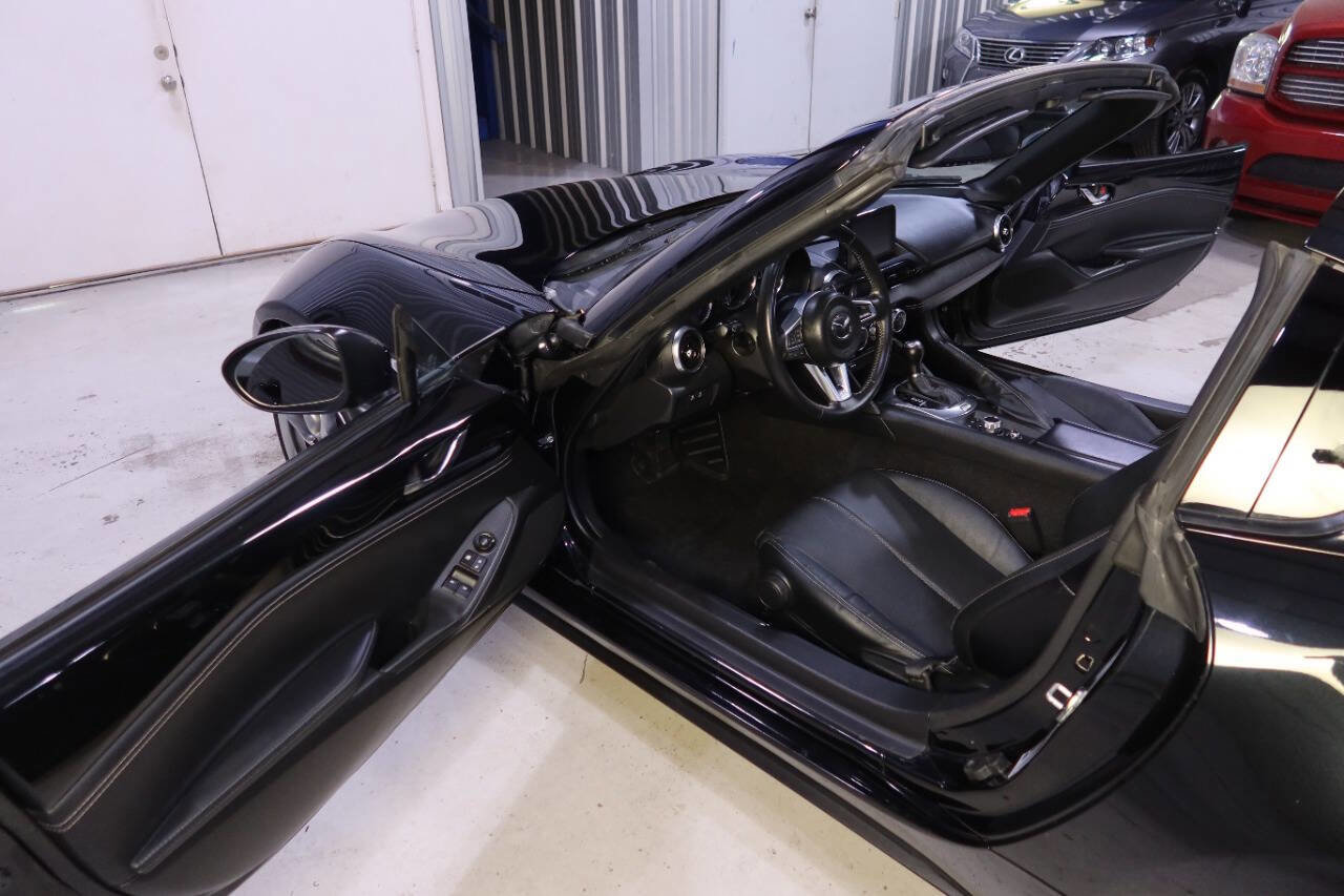 Used 2022 MAZDA MX-5 Miata RF Grand Touring image 15