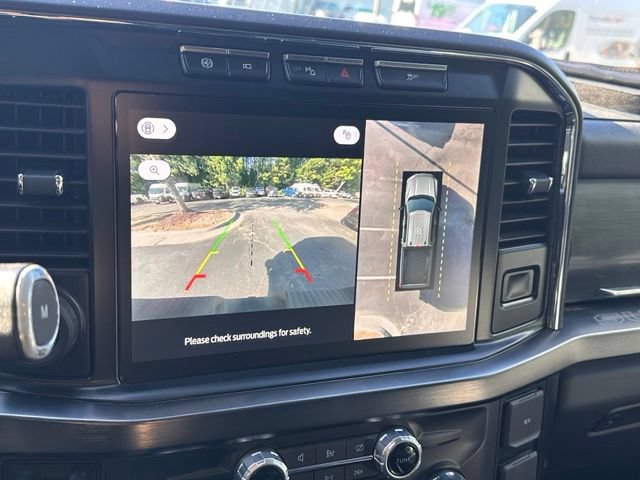 Used 2023 Ford F250 Lariat w/ Sport Appearance Package AWD/4WD image 26