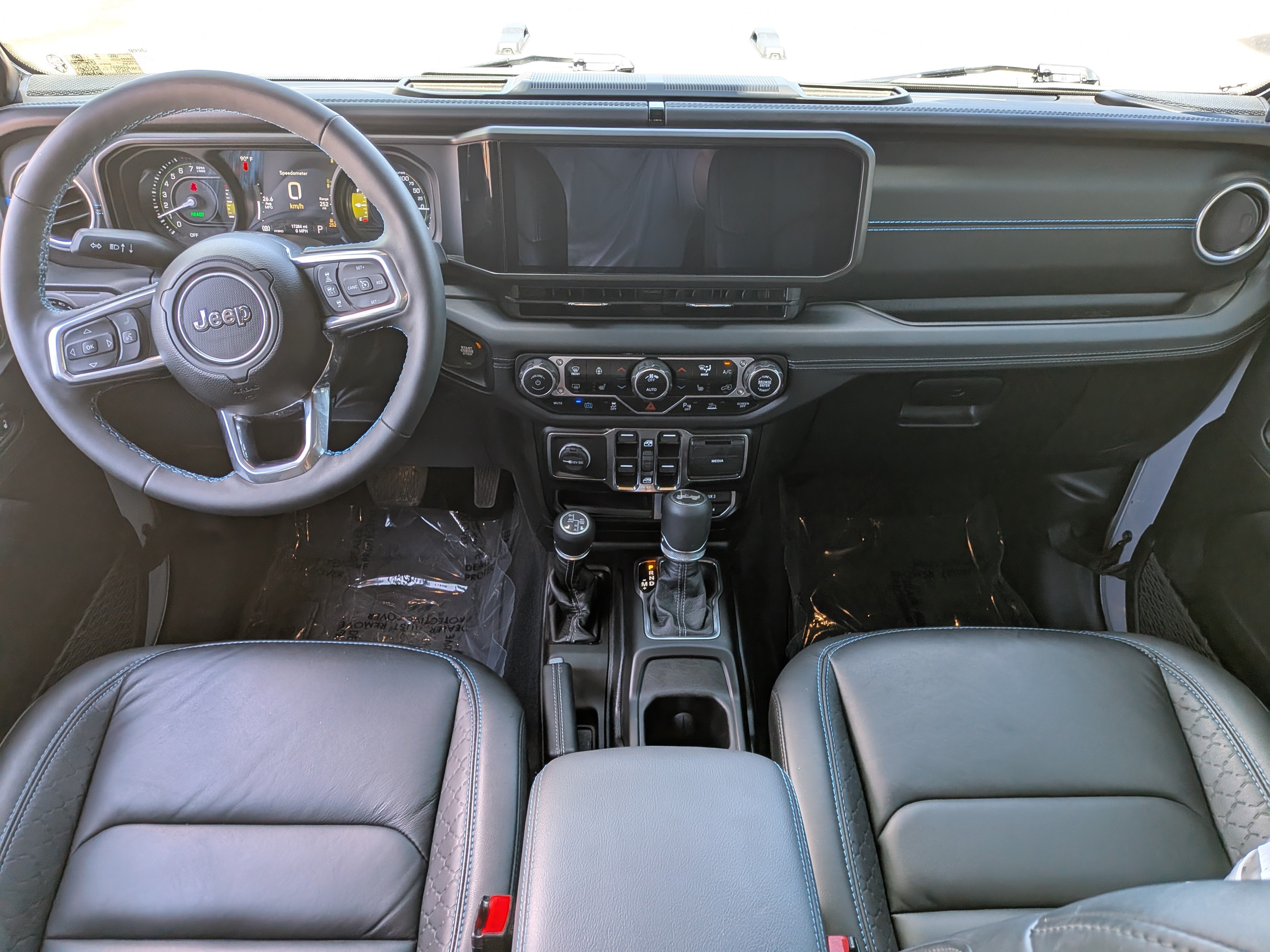 Used 2024 Jeep Wrangler High Altitude AWD/4WD image 16