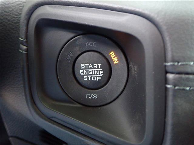 New 2026 Jeep Wrangler Unlimited Rubicon w/ Technology Group AWD/4WD image 24