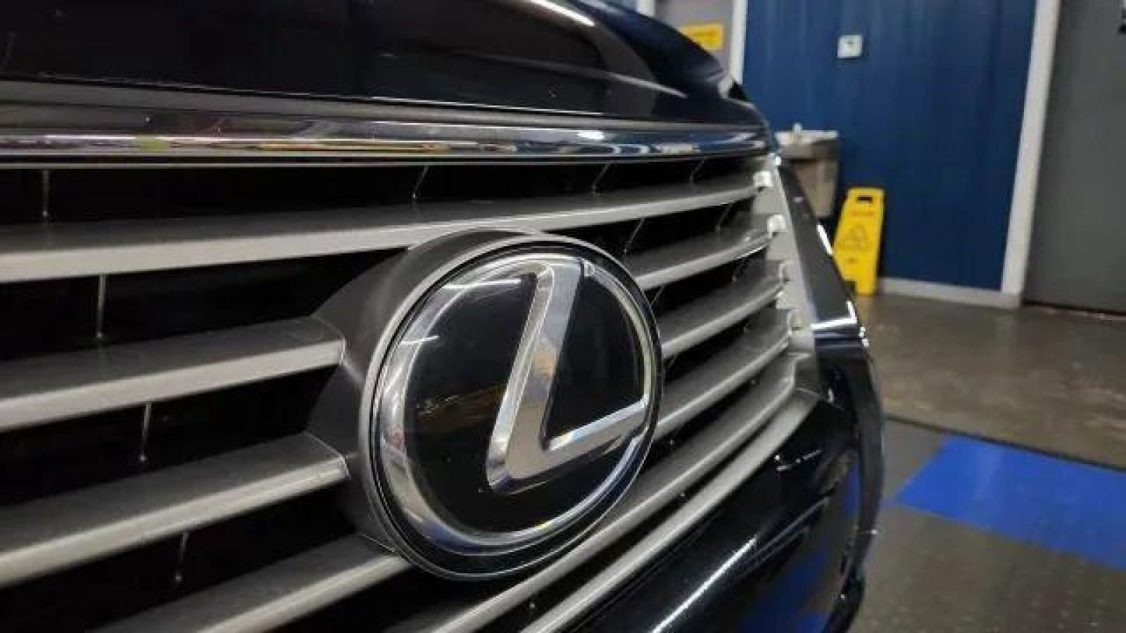 Used 2013 Lexus RX 350 AWD w/ Premium Pkg image 48