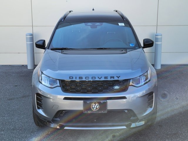 Used 2025 Land Rover Discovery Sport Dynamic SE image 8