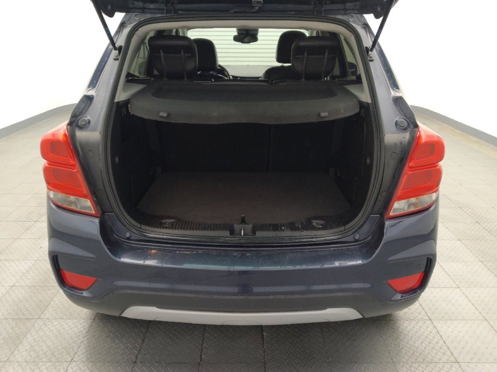 Used 2018 Chevrolet Trax LT w/ LT Convenience Package image 29