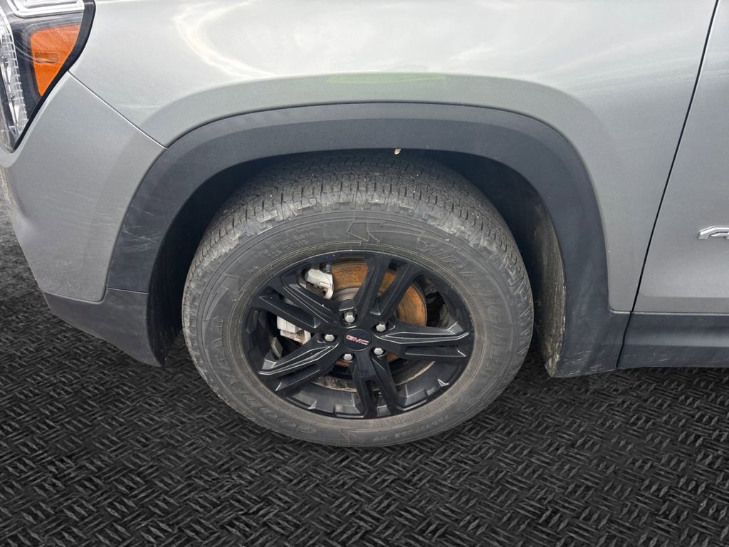 Used 2023 GMC Terrain AT4 w/ Infotainment Package II image 11