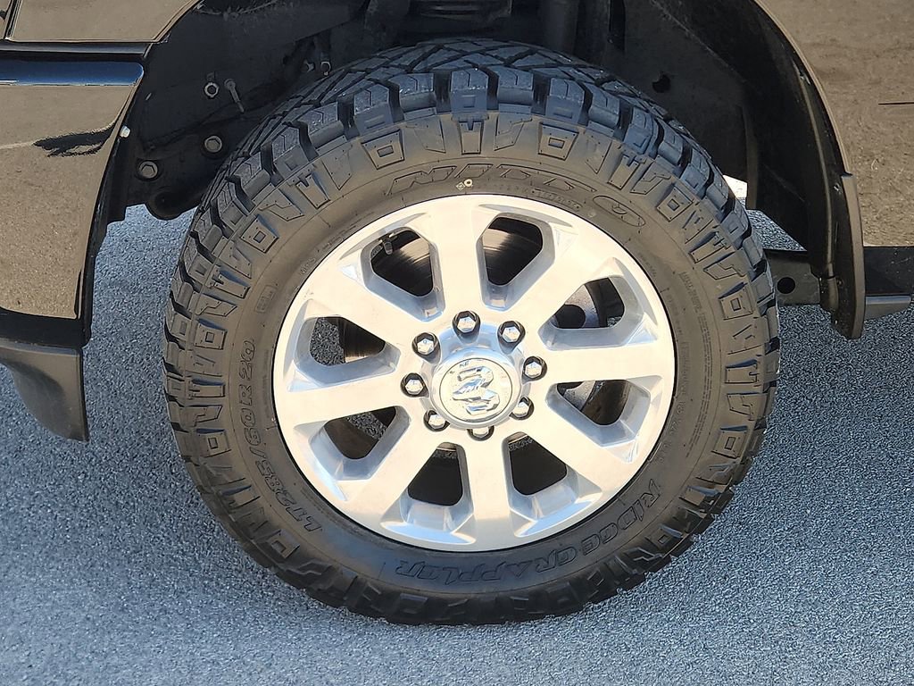 Used 2025 RAM 3500 Laramie w/ Sport Appearance Package AWD/4WD image 7