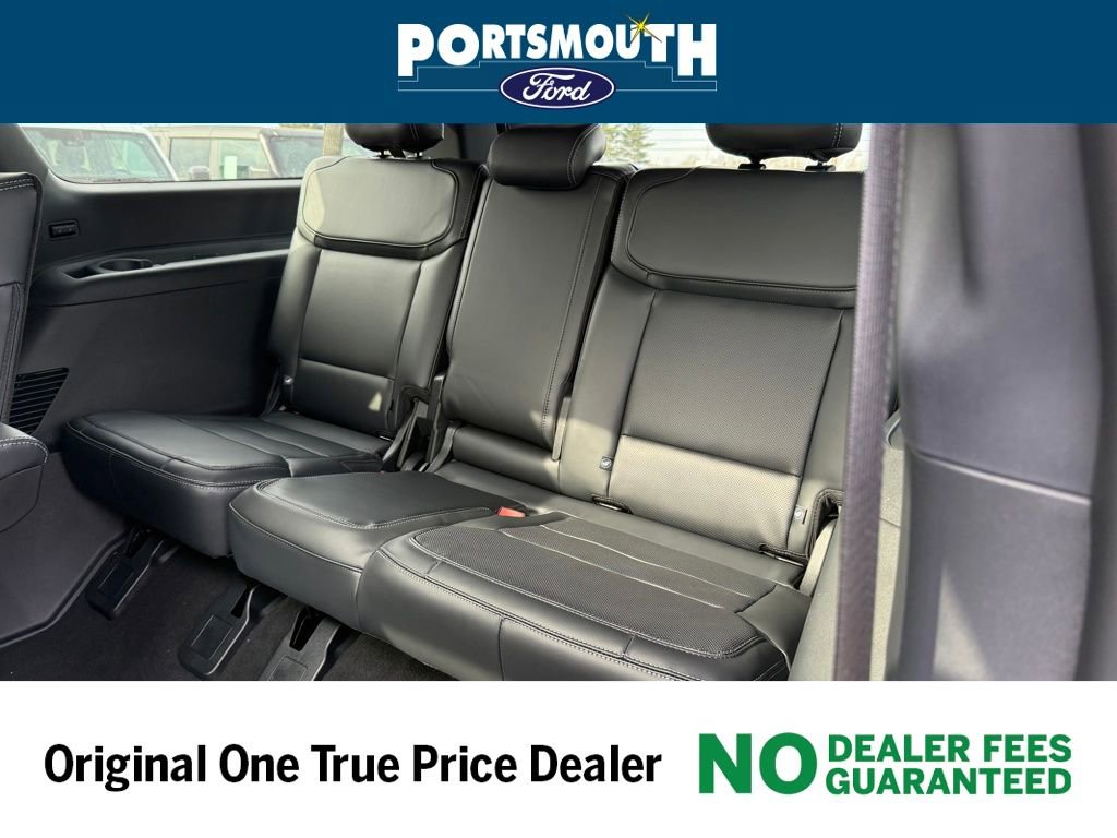 New 2025 Ford Expedition Max Platinum w/ Stealth Performance Package image 6