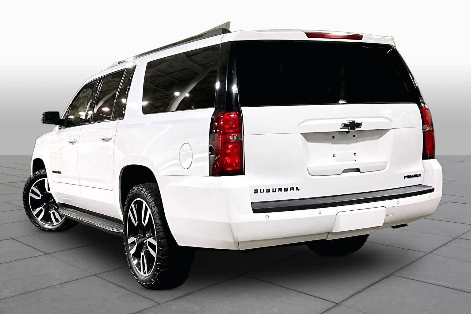 Used 2019 Chevrolet Suburban Premier AWD/4WD image 12