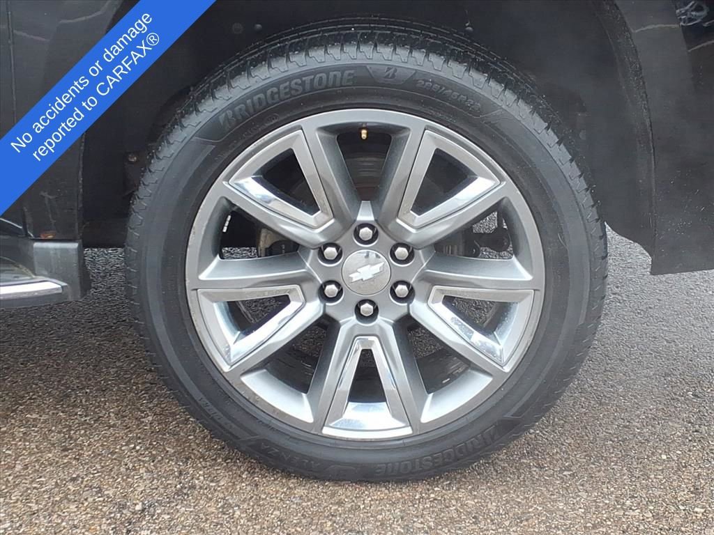 Used 2016 Chevrolet Suburban LTZ image 9