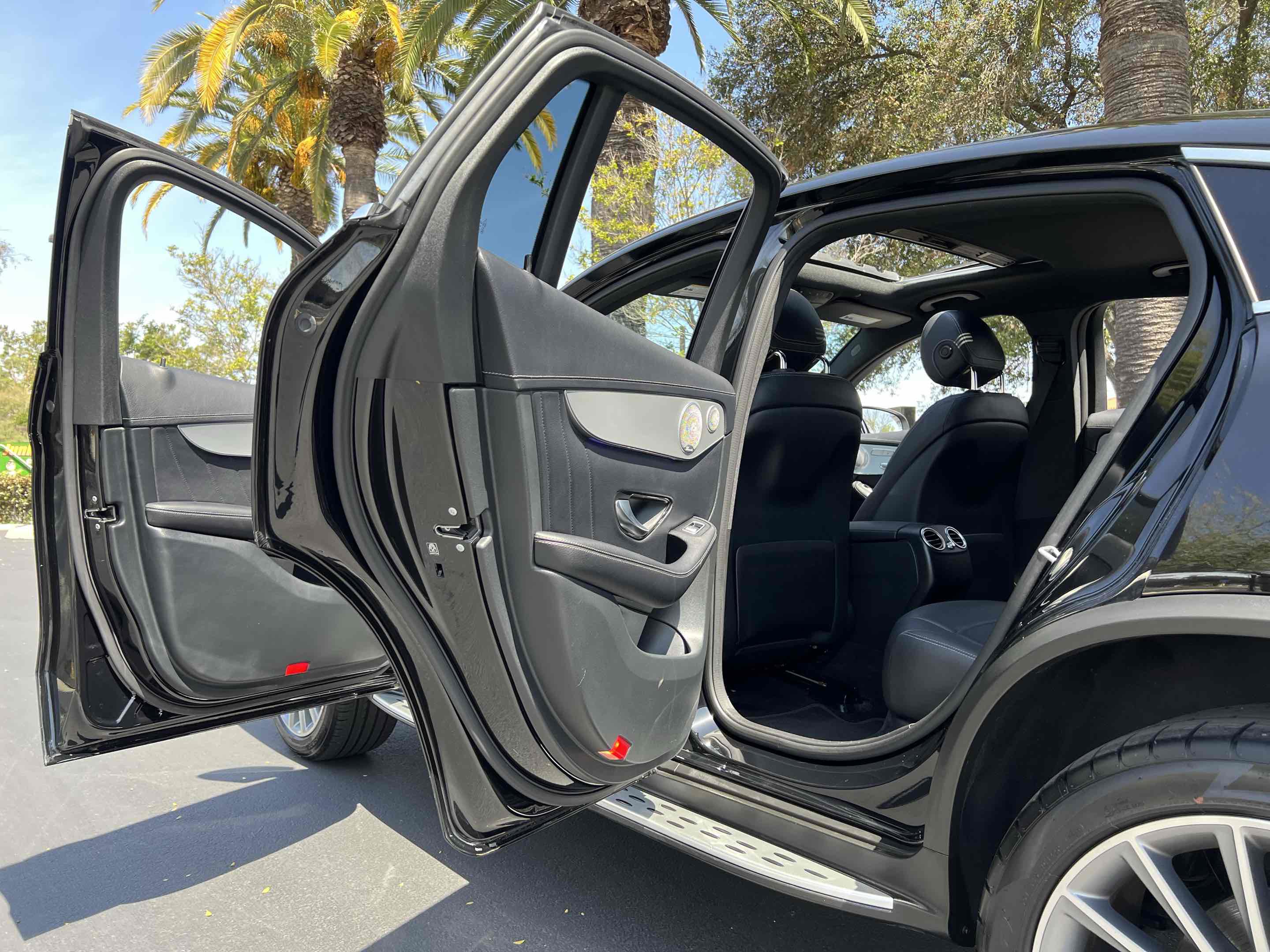 Used 2020 Mercedes-Benz GLC 300 4MATIC Coupe image 44