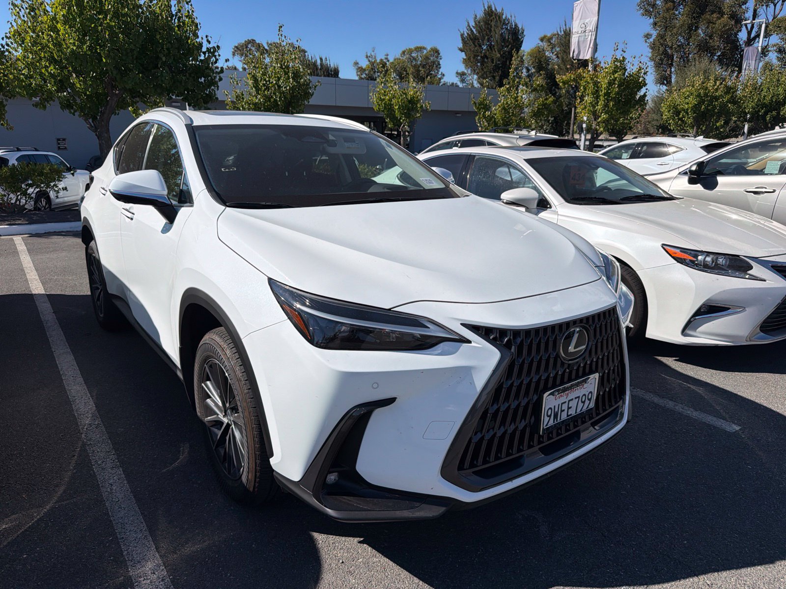 Used 2026 Lexus NX 350h AWD w/ Accessory Package (2T) image 2
