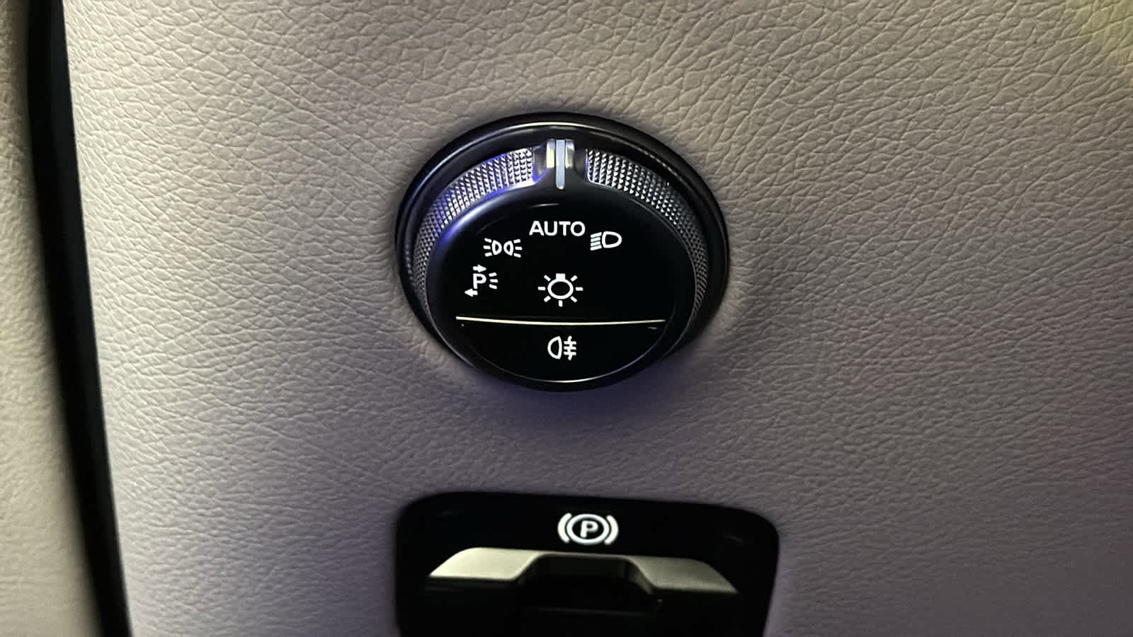 New 2026 Mercedes-Benz GLC 300 4MATIC image 18