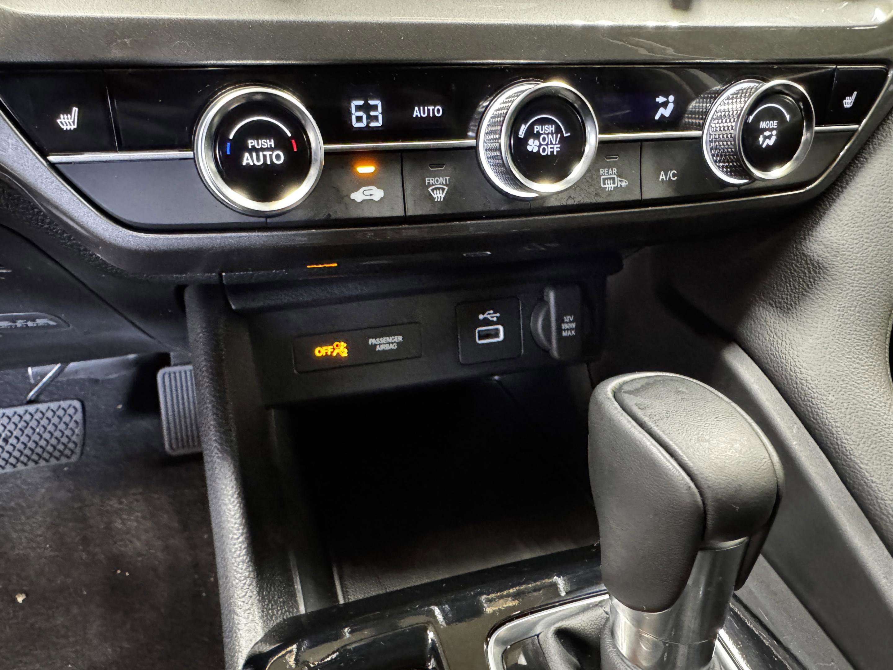 Certified 2025 Acura Integra 1.5L image 25