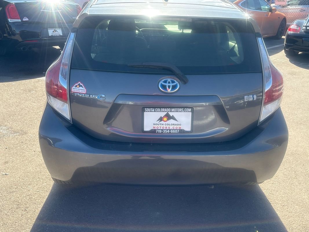 Used 2015 Toyota Prius C Two image 6