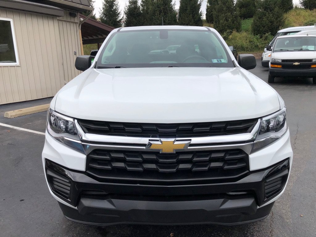 Used 2022 Chevrolet Colorado W/T RWD image 9