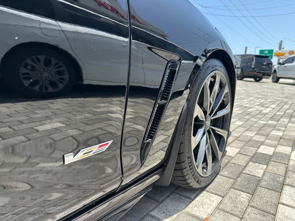 Used 2023 Cadillac CT4 V Blackwing w/ Driver Assist Package RWD image 12
