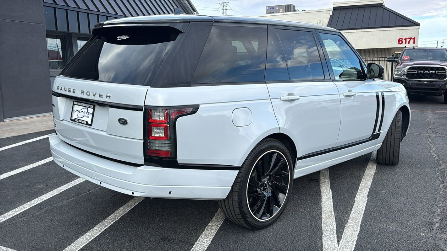 Used 2016 Land Rover Range Rover Supercharged image 3