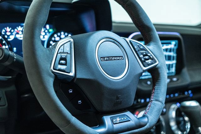 Used 2017 Chevrolet Camaro ZL1 RWD image 23