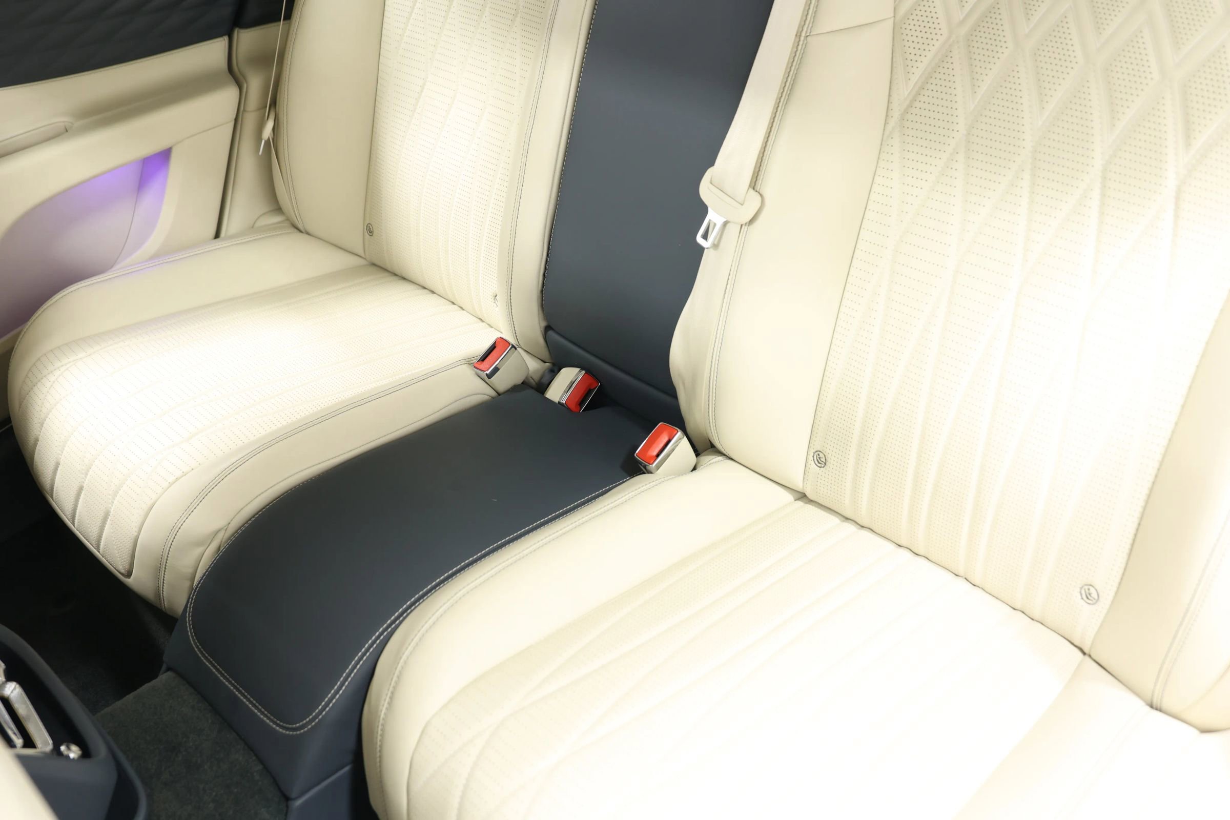 Used 2020 Bentley Flying Spur W12 w/ First Edition Specification image 84