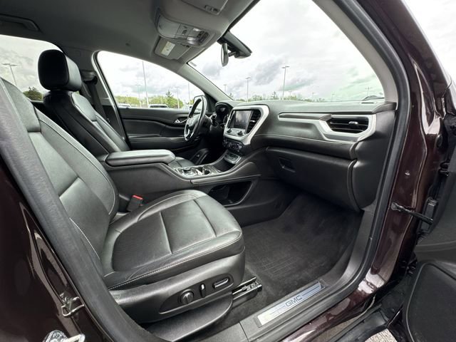 Used 2020 GMC Acadia SLT w/ Premium Package FWD image 28
