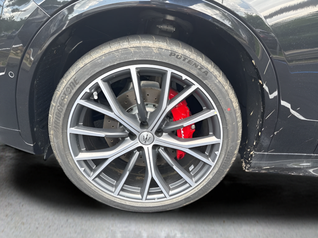 New 2025 Maserati Grecale Modena AWD/4WD image 16