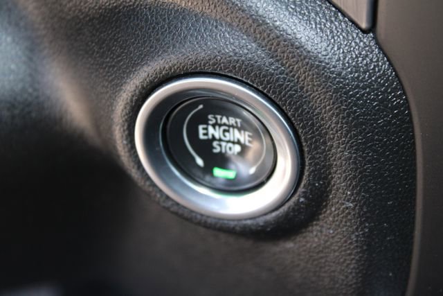 Used 2023 GMC Sierra 3500 Denali w/ Denali Ultimate Package AWD/4WD image 29