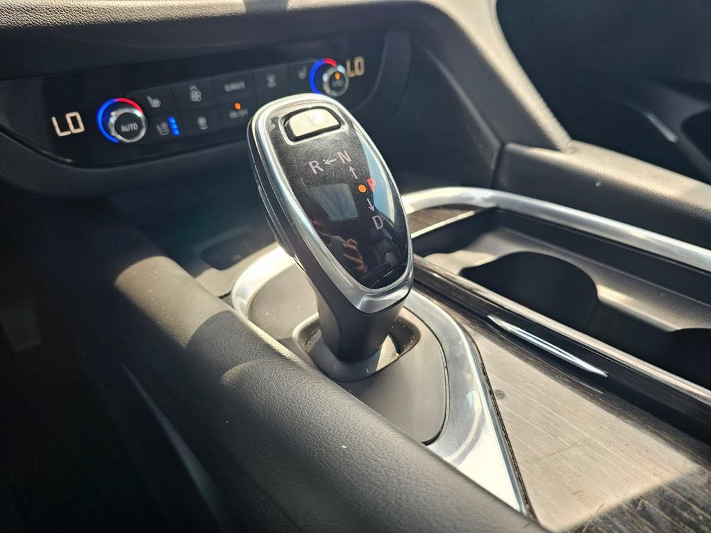 Used 2019 Buick Enclave Avenir w/ Avenir Technology Package AWD/4WD image 31